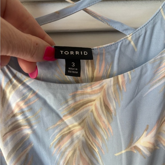 NWT Torrid Midi Challis Shirred Dress Feather Print Tie Belt size 3X - Picture 5 of 7
